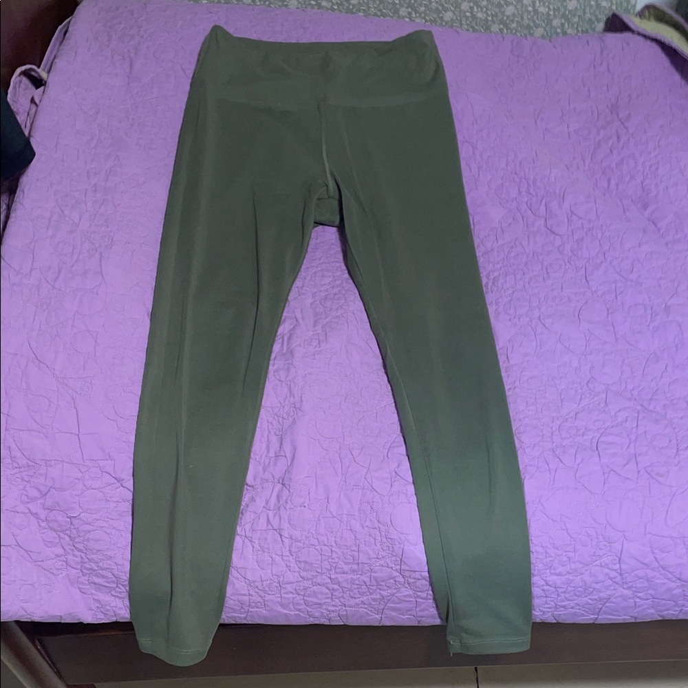 Balance Collection Olive Leggings